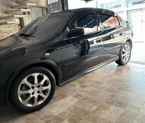 CHEVROLET ASTRA 2.0 MPFI ADVANTAGE SEDAN 8V FLEX 4P AUTOMÁTICO